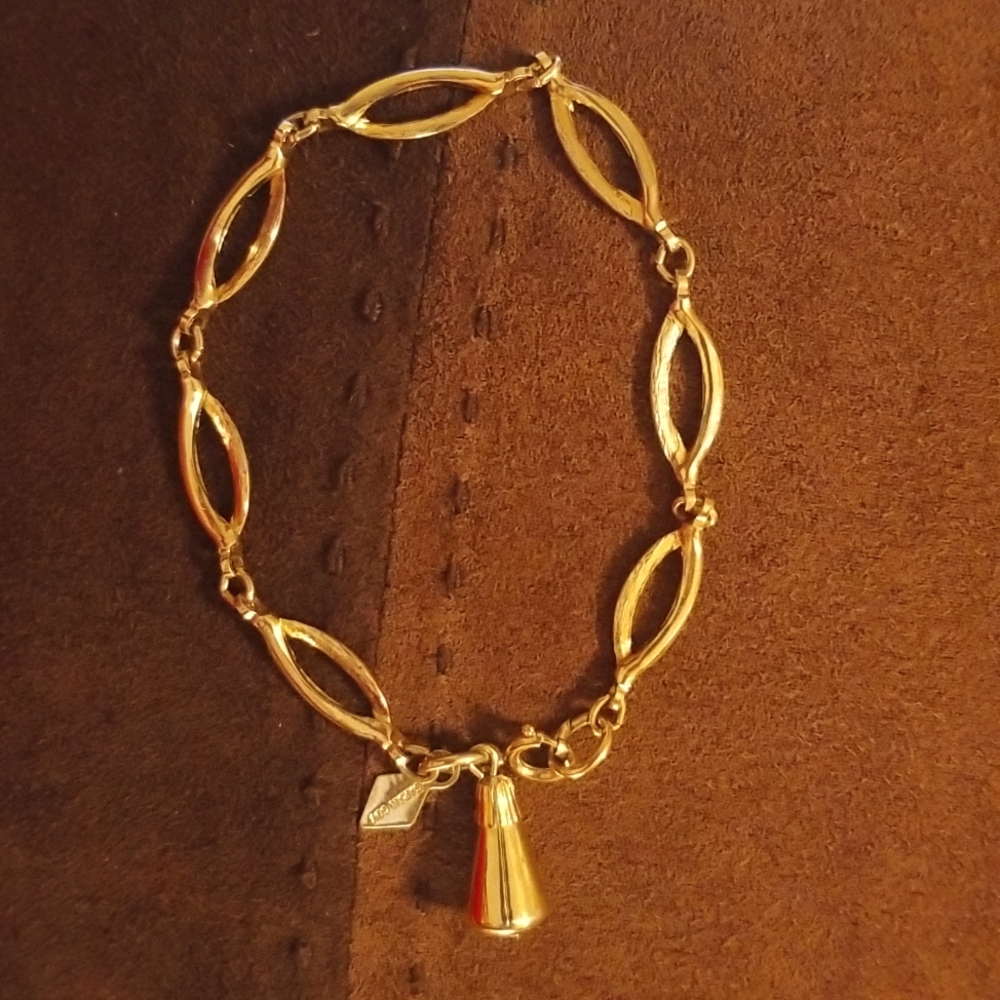 1960's Sarah Cov Bracelet 7.1"